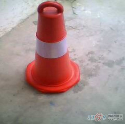 任華交通設施與服務 從汽修到化妝品，多元化加盟之路